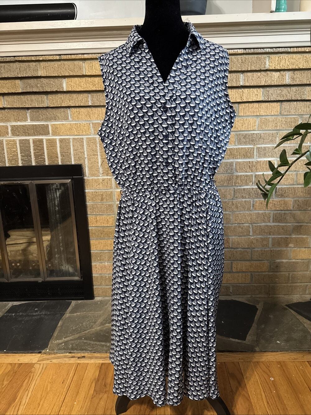 Charter Club Navy and White Sleeveless Collared Midi Dress
